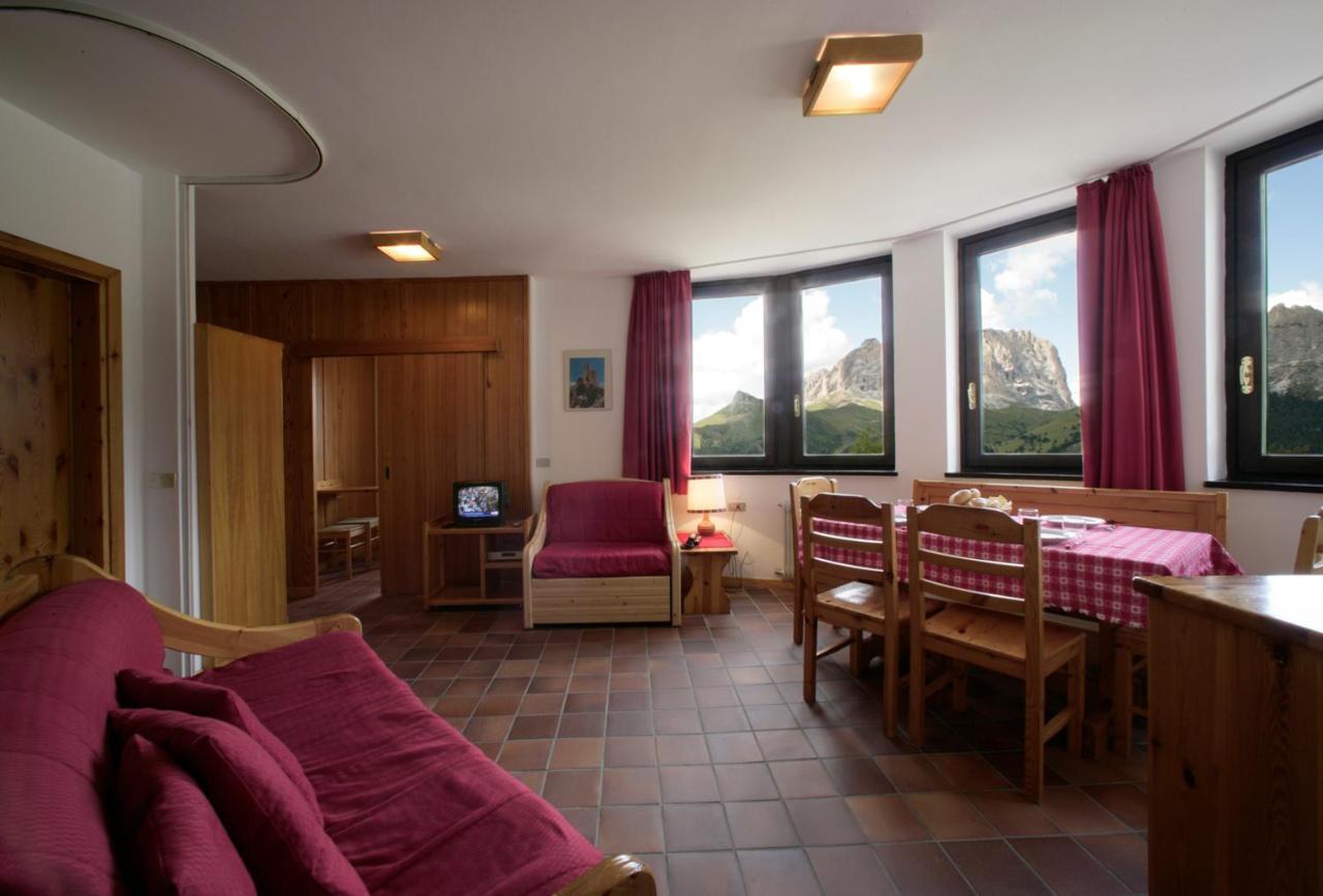 Apartments Gonzaga Canazei Exterior photo